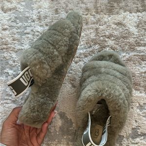 UGG Fluff Yeah Slide Women's Sheepskin Slipper Sandals in Olive Green Size 6